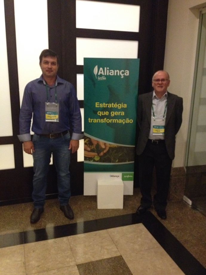 Diretor e Supervisor da Coopermil participaram de evento em São Paulo