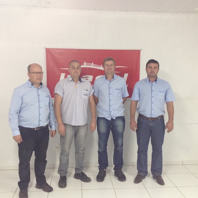 Funcionários participaram de treinamento da Ipacol