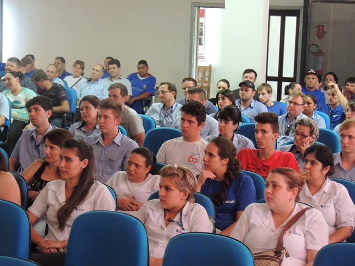 Coopermil promove Semana Interna de Prevenção de Acidentes